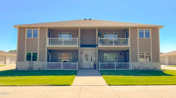 2504 Nash Lane Se #3, Mandan, ND 58554