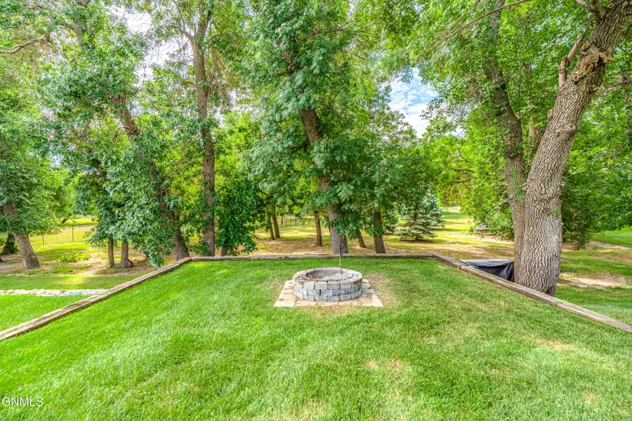 4049 Downing Street, Bismarck, ND 58504 - #3
