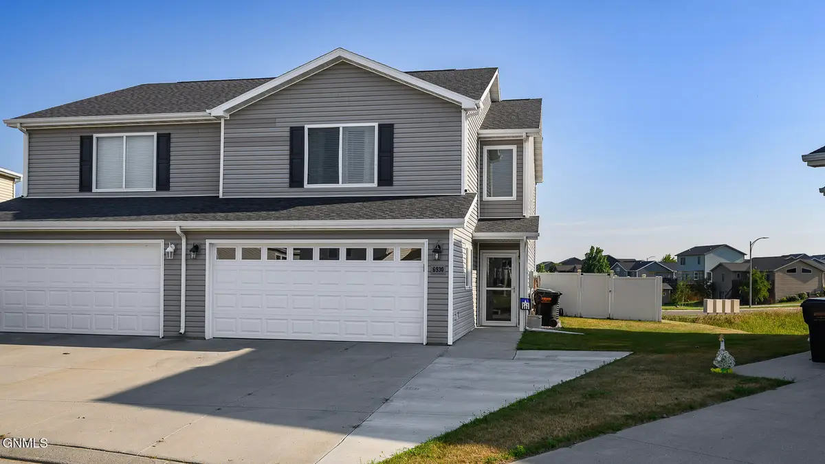 6930 Majestic Loop, Lincoln, ND 58504 - #1