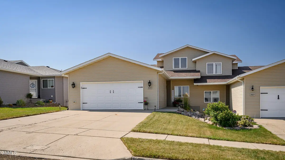 4601 Impala Court Nw, Mandan, ND 58554 - #1