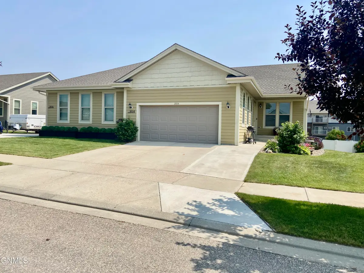 3014 Golden Vista Avenue Nw, Williston, ND 58801 - #1