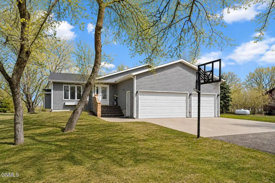 5800 Lariat Loop, Bismarck, ND 58503 - #2