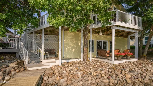 784 8p Avenue Nw, Mercer, ND 58559