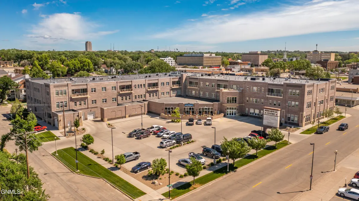 100 W Broadway Avenue #304, Bismarck, ND 58501 - #1