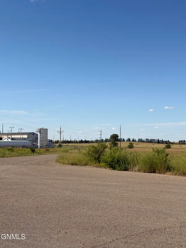 L 1, B 1 13 Mile Center Road Nw, Williston, ND 58801