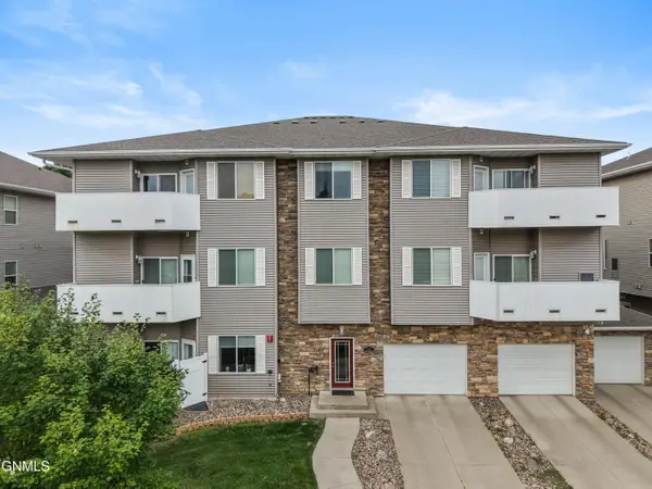 1204 Owens Avenue W #1, Bismarck, ND 58501