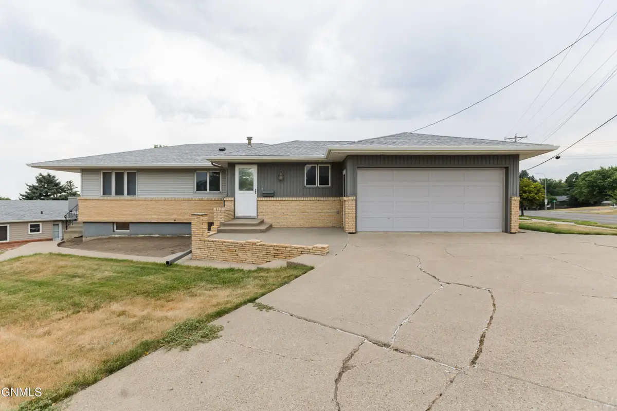 1616 17th Street, Bismarck, ND 58501 - #1