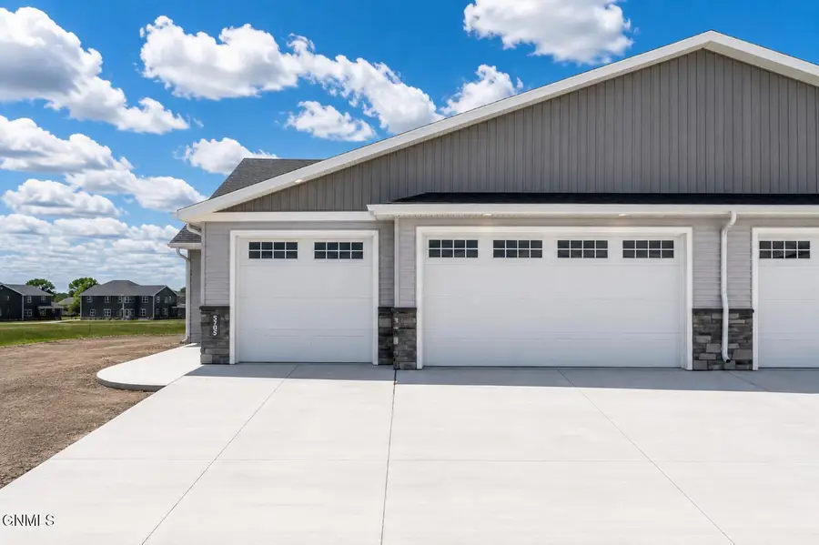 5705 Davies Drive, Bismarck, ND 58503 - #3