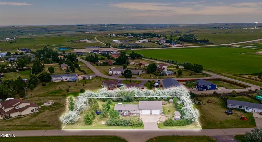 5021 132nd Trail Nw #307, Williston, ND 58801 - #2