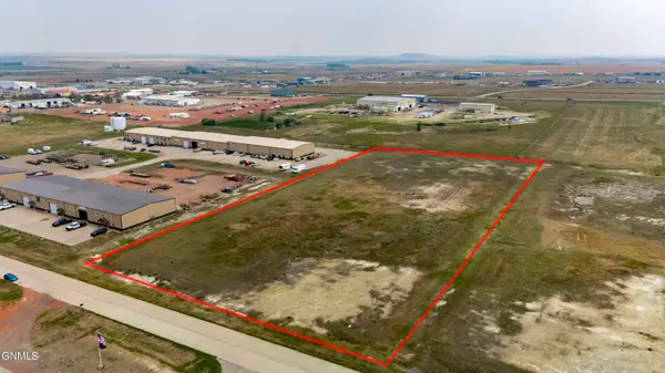 3228 111h Avenue Sw, Dickinson, ND 58601