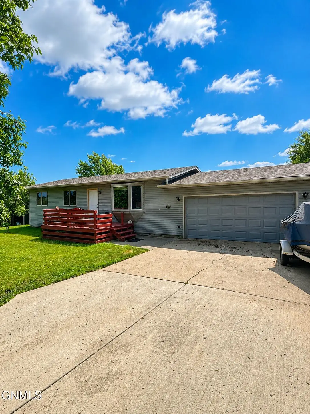 13416 Grandview Drive N, Williston, ND 58801 - #1