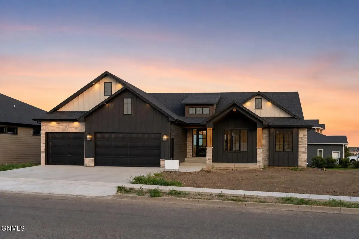 3821 Cogburn Road, Bismarck, ND 58503 - #1