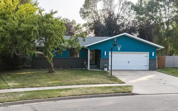 1658 Portland Drive, Bismarck, ND 58504