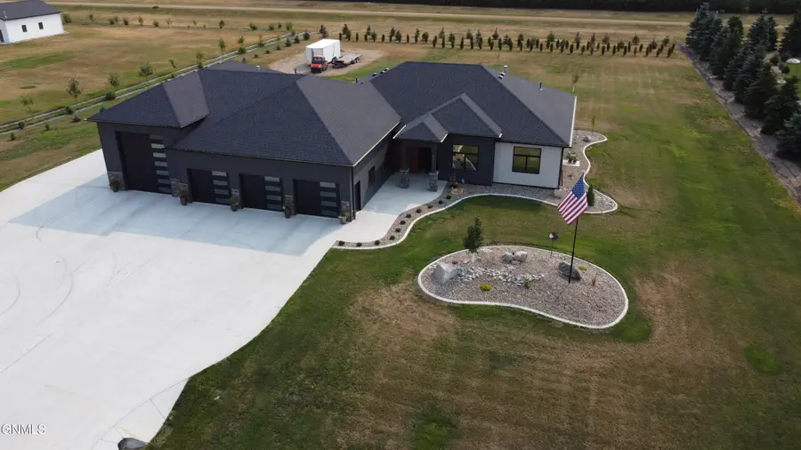 6717 Selland Loop, Bismarck, ND 58503 - #3