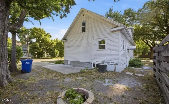 403 14th Street S, Fargo, ND 58103 - #3
