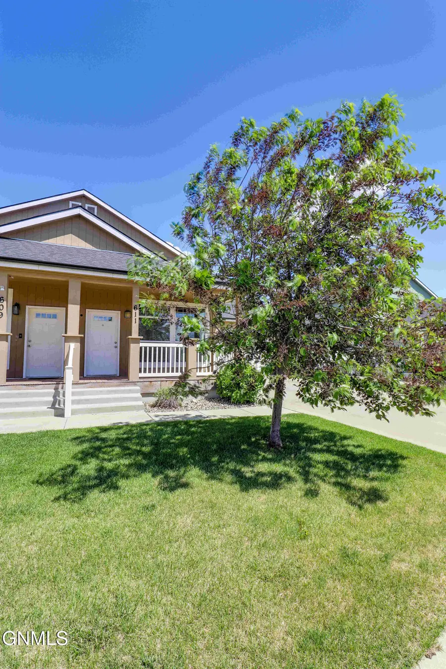 609 40th Street E, Williston, ND 58801 - #2