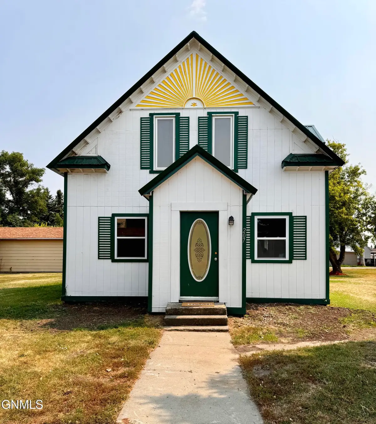 207 Madison Avenue Nw, Bowbells, ND 58721 - #1