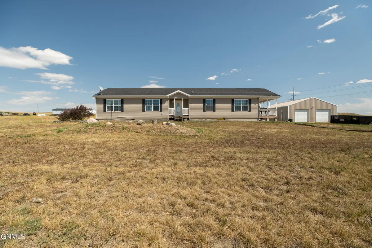 2604 141q Avenue Nw, Alexander, ND 58831 - #1