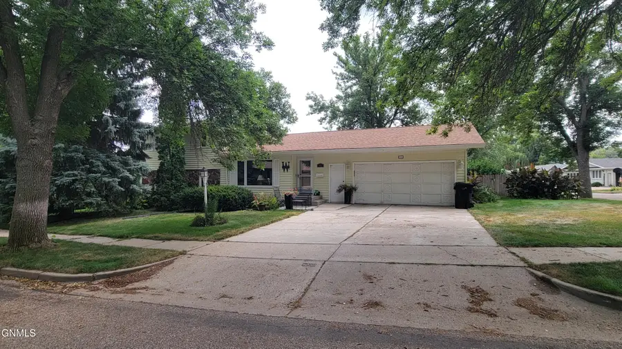 103 Redstone Drive, Bismarck, ND 58503 - #2