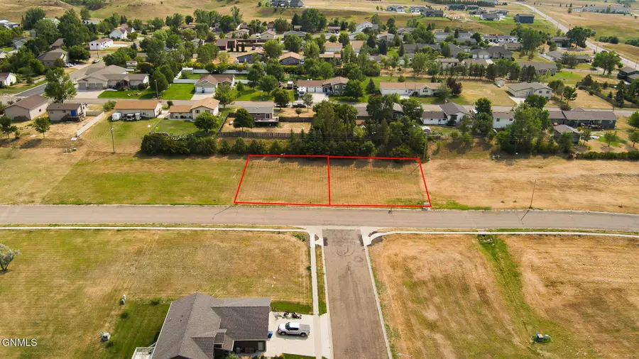 1800&1806 3rd Avenue Ne, Beulah, ND 58523 - #2
