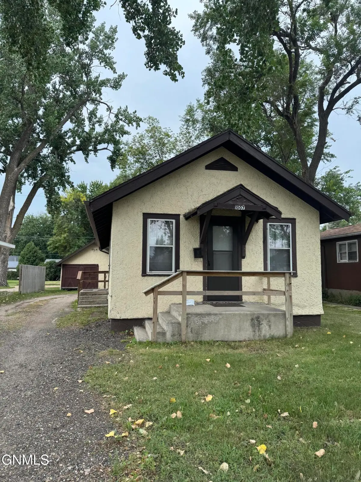 1007 5th Avenue Ne, Jamestown, ND 58401 - #1