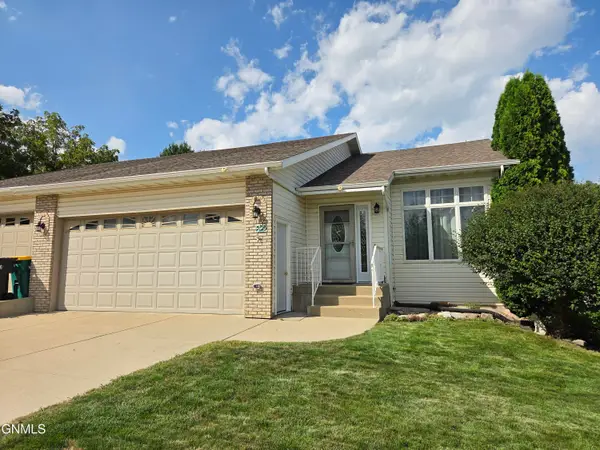 822 Interstate Avenue W, Bismarck, ND 58503