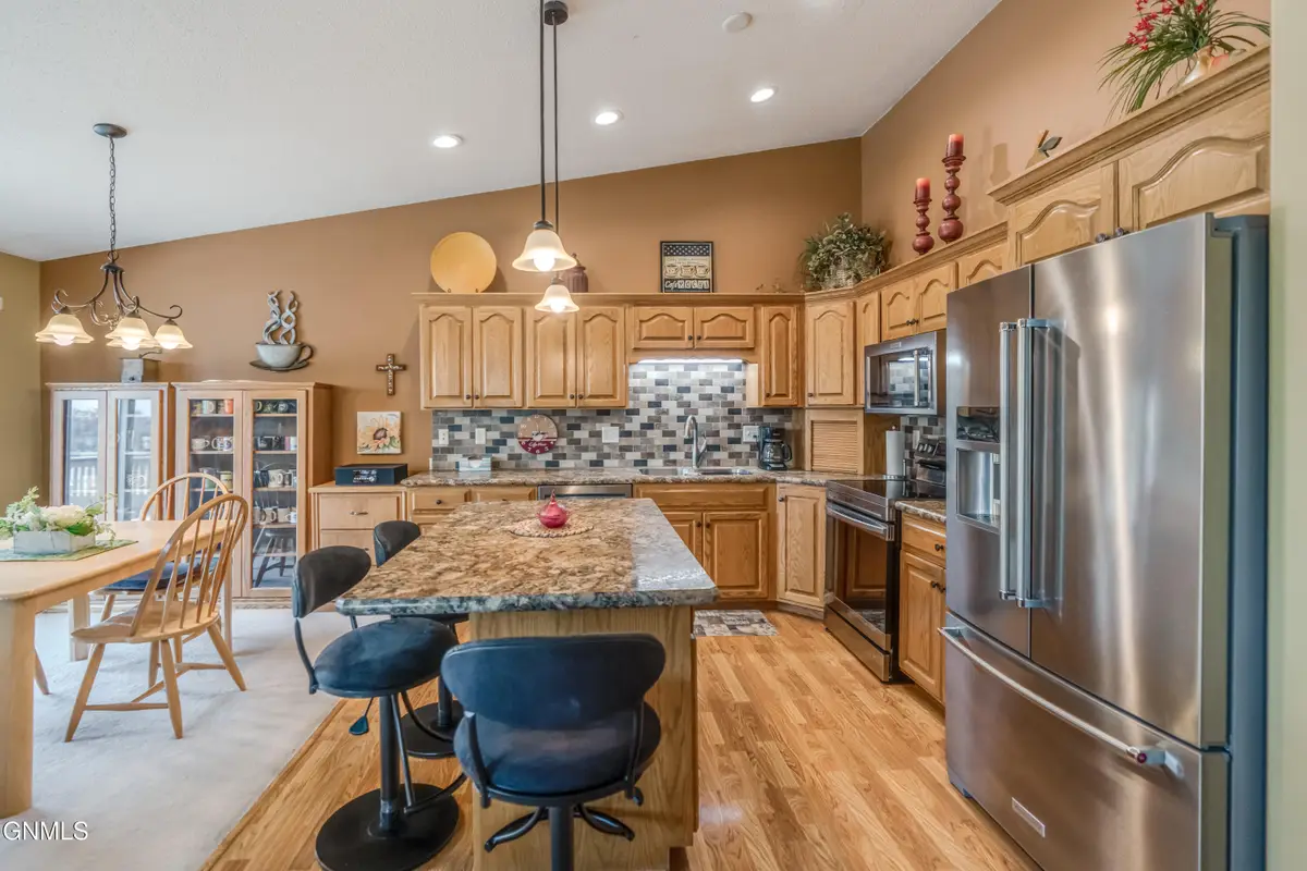 1076 Westwood Street, Bismarck, ND 58504 - #1