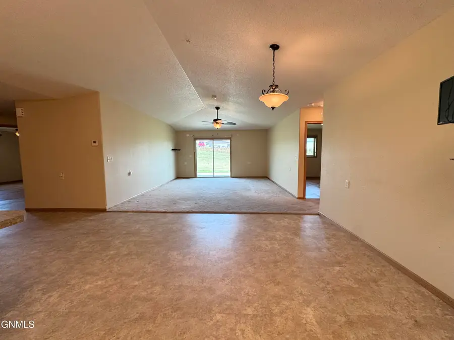 3213 Nebraska Drive #3, Bismarck, ND 58503 - #3