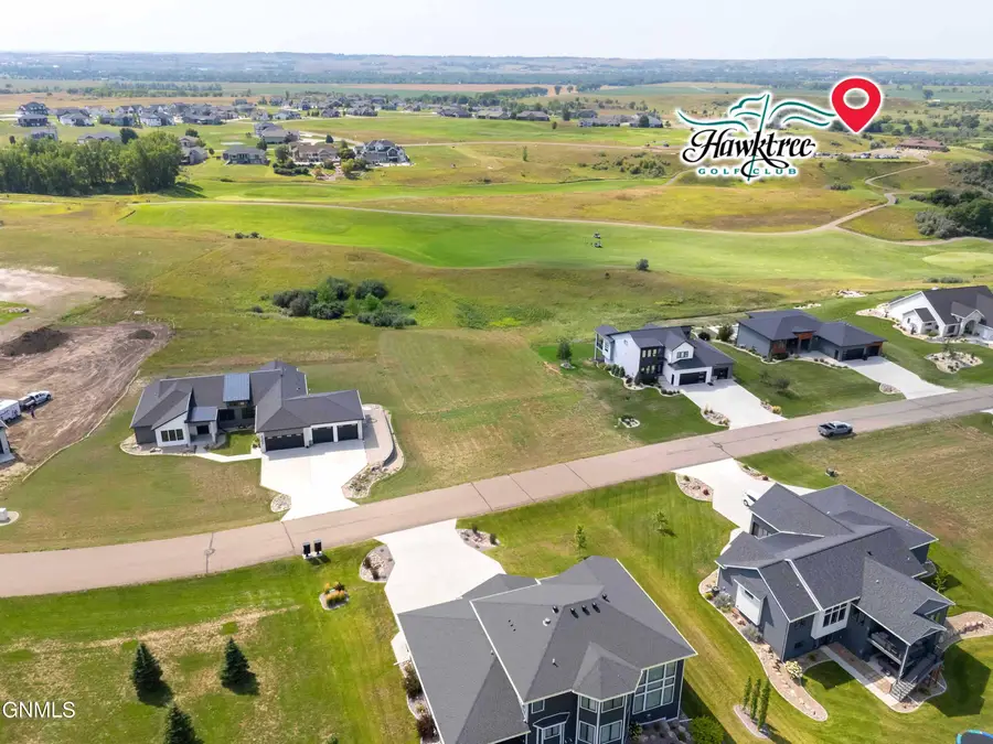 8214 Nicklaus Drive, Bismarck, ND 58503 - #2