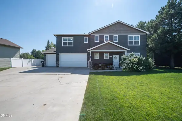 711 28th Street W, Dickinson, ND 58601