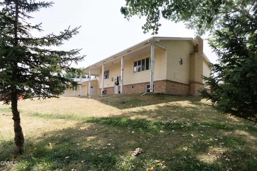4171 Highway 281 Se, Jamestown, ND 58401 - #3