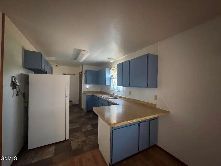 111 4th Avenue Se, Elgin, ND 58533 - #3