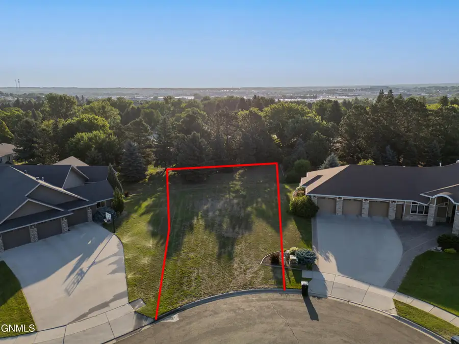 3213 Aspen Lane, Bismarck, ND 58503 - #2