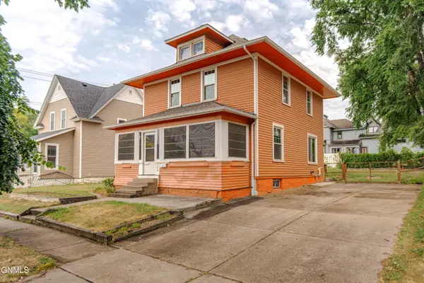 304 Avenue B E, Bismarck, ND 58501