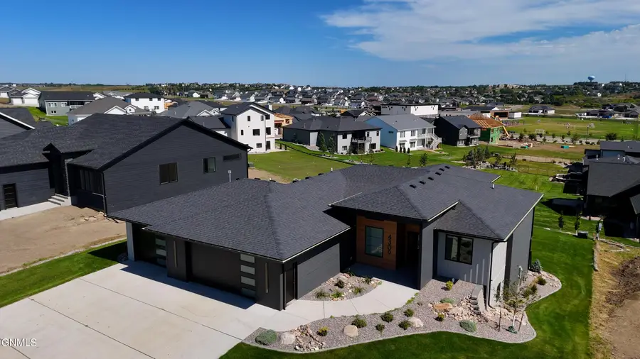 4309 Elk Ridge Drive, Bismarck, ND 58503 - #2