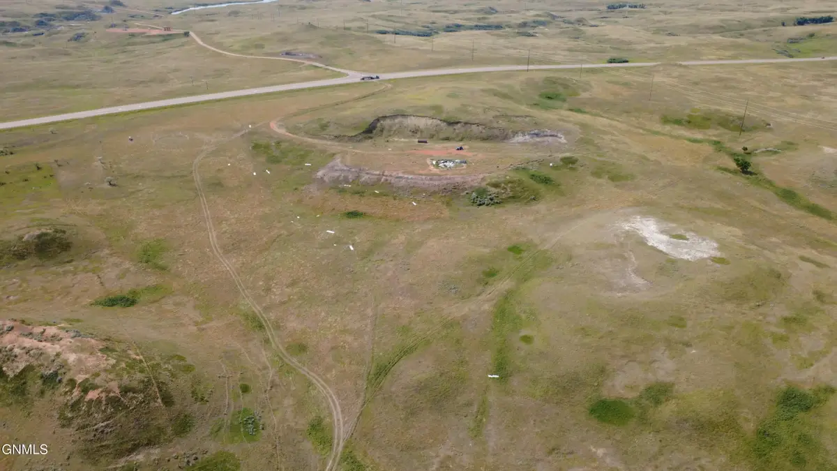 11292 Highway 23, Watford City, ND 58854 - #1