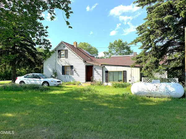 115 Dakota Street, Wing, ND 58494