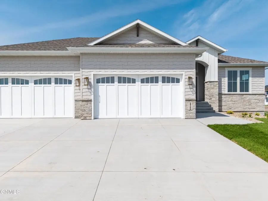 2722 Frisco Way, Bismarck, ND 58503 - #3