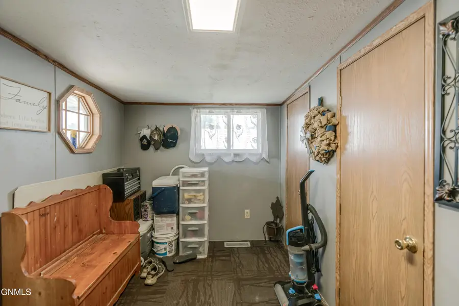 123 Delaware Street, Bismarck, ND 58504 - #3