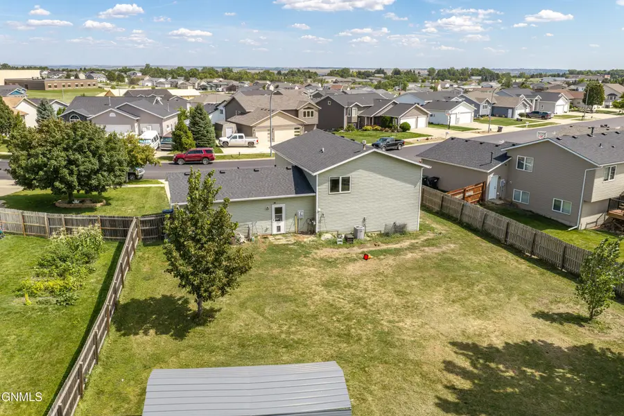 4409 Lewis Road Nw, Mandan, ND 58554 - #3
