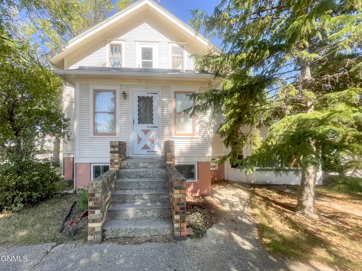 106 Avenue G, Strasburg, ND 58573 - #1