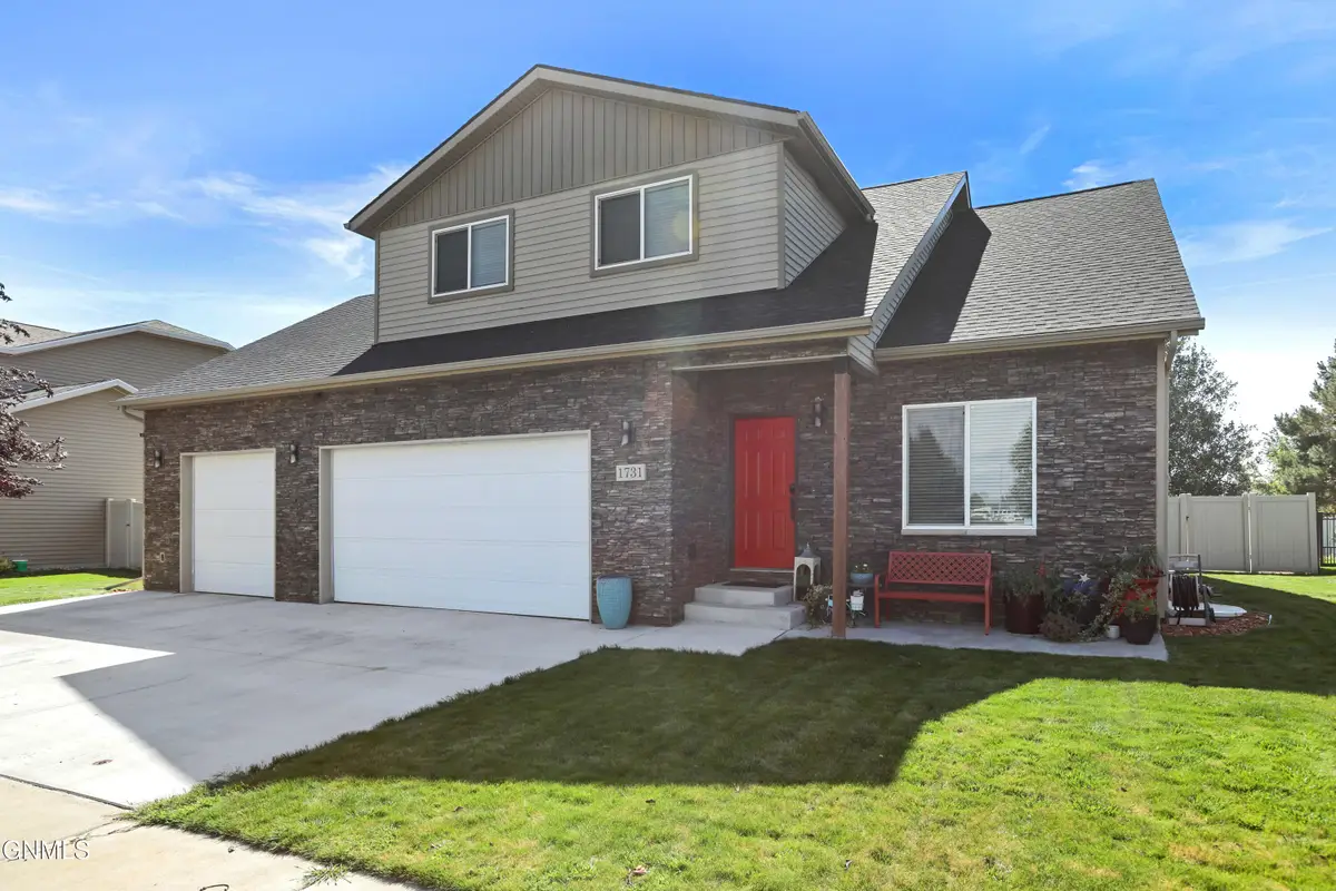 1731 25th Street W, Williston, ND 58801 - #1