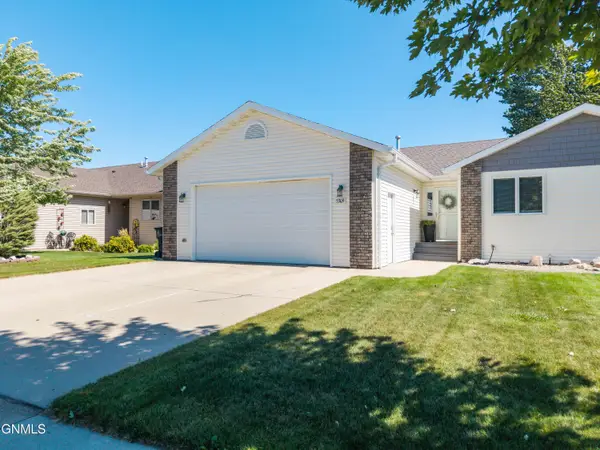 5309 Niagara Drive, Bismarck, ND 58503