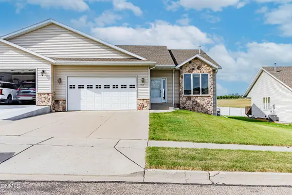 4320 Boulder Ridge Road, Bismarck, ND 58503