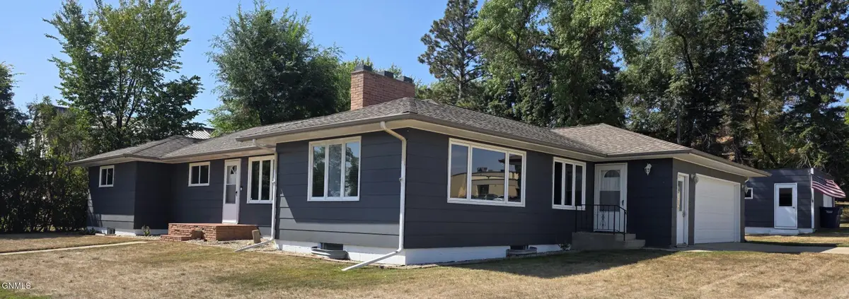 602 Ash Street, Lisbon, ND 58054 - #1