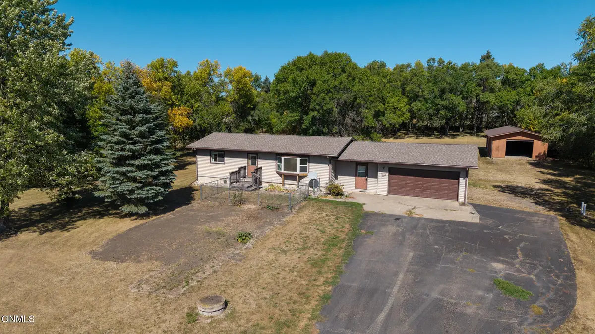 11677 35m Street Se, Valley City, ND 58072 - #1