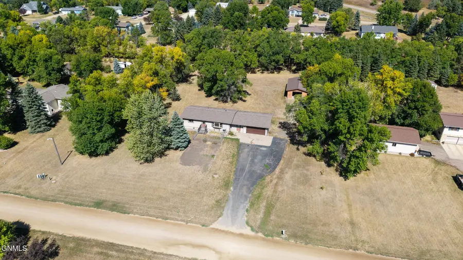 11677 35m Street Se, Valley City, ND 58072 - #2