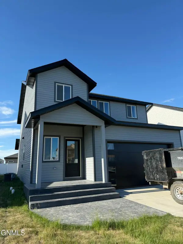 3326 33rd Street W, Williston, ND 58801