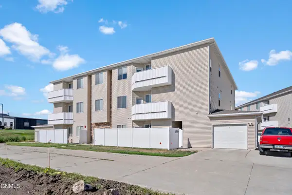 4912 Ottawa Street #4, Bismarck, ND 58503