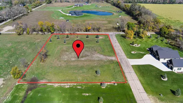 4204 Sandy River Place, Bismarck, ND 58503